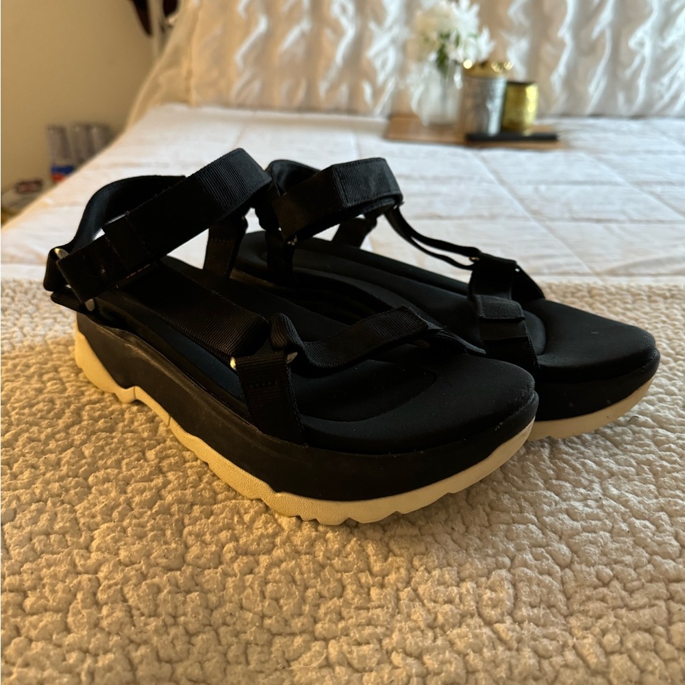 Teva Brand, Platform Sandal, Size 10